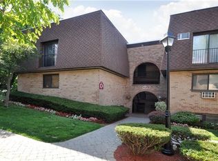 352 Central Ave #D10, Scarsdale, NY 10583