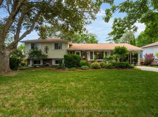 82 4th St, Orillia, ON L3V4B8