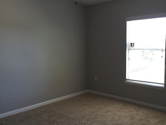 5th image of 13848 Herons Landing Way APT 11