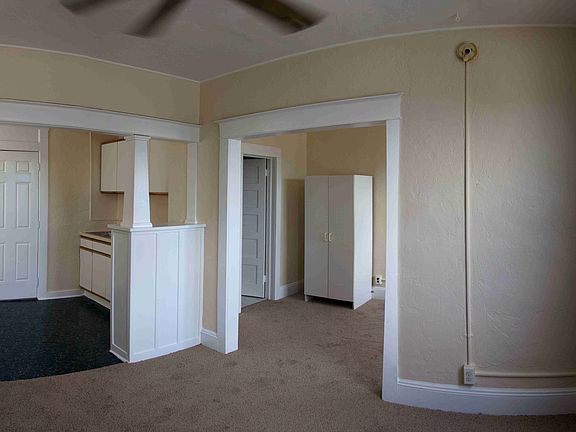 3rd image of 35 S J St APT 38