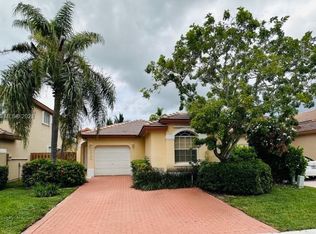9923 NW 30th St, Doral, FL 33172