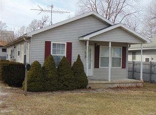 217 Curtis St, Jerseyville, IL 62052
