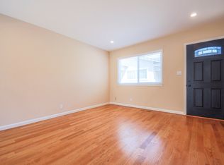 22466 Rancho Ventura St APT B, Cupertino, CA