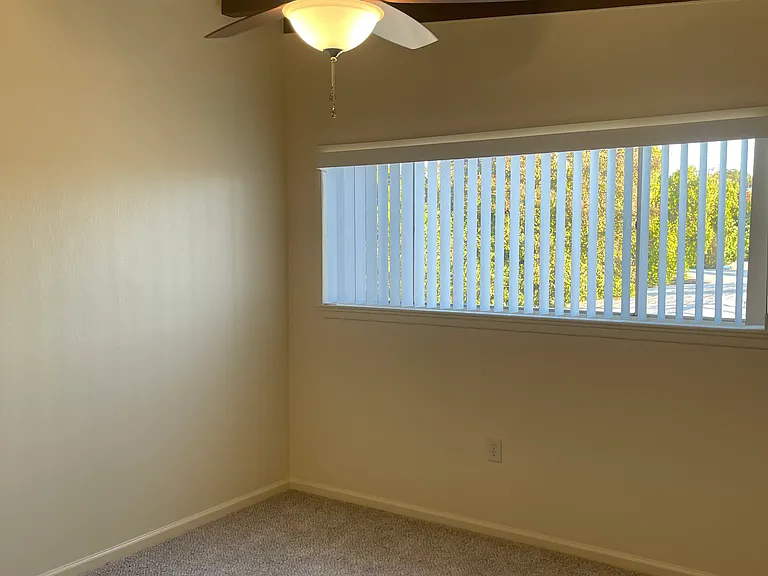 1316 Sylvan Blvd #19 — Photo 24