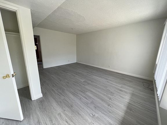 3rd image of 8218 Painter Ave