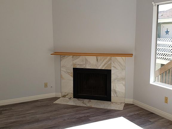 2nd image of 5042 Dunbar Dr #C