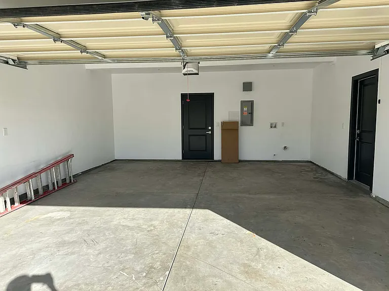 8581 Stanford Ave — Photo 18