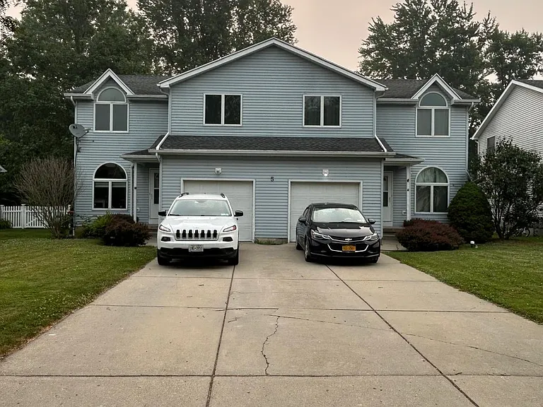 5 Montauk Ln #L — Photo 15