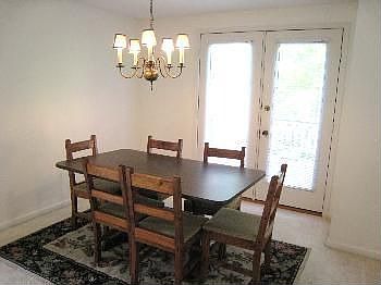 3rd image of 2032 Stratford Ct