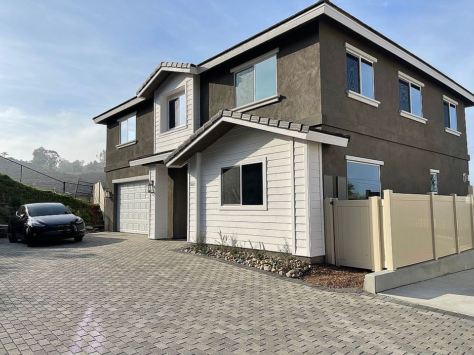 2nd image of 11623 Woodside Ter