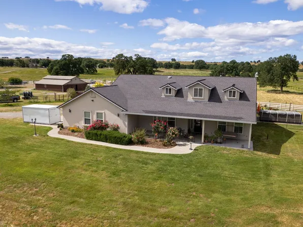 10890 Carey Ln, Red Bluff, CA 96080