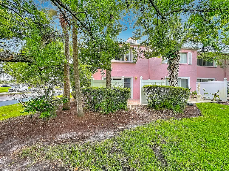 4931R Walden Cir #55 — Photo 67