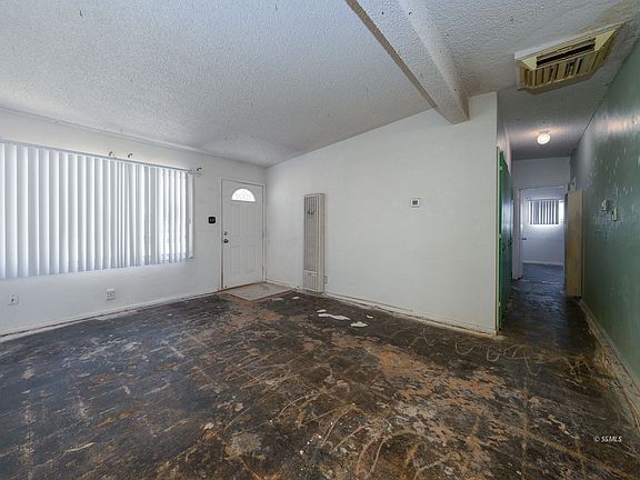2nd image of 217 Oasis Dr