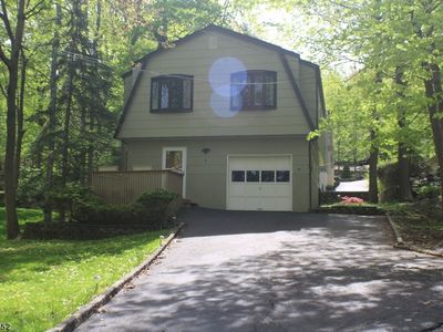 1 Old Stagecoach Rd, Andover, NJ, 07821