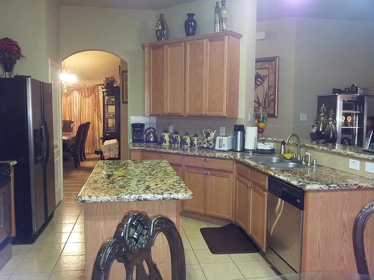 4519 Marquis Ave — Photo 24