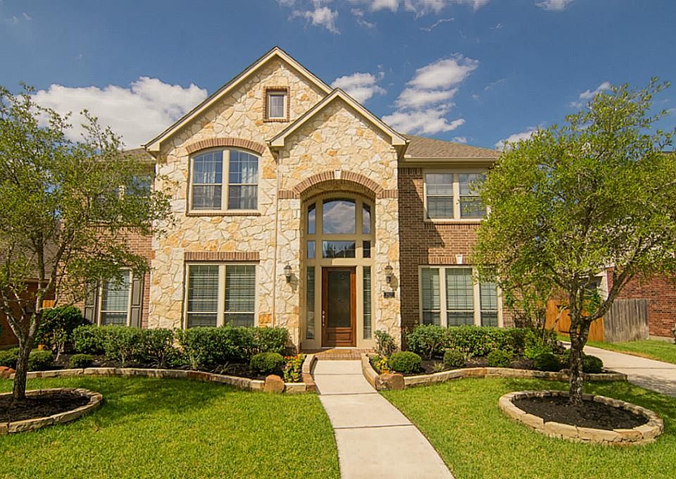 1st image of 3927 Bowie Bend Ln