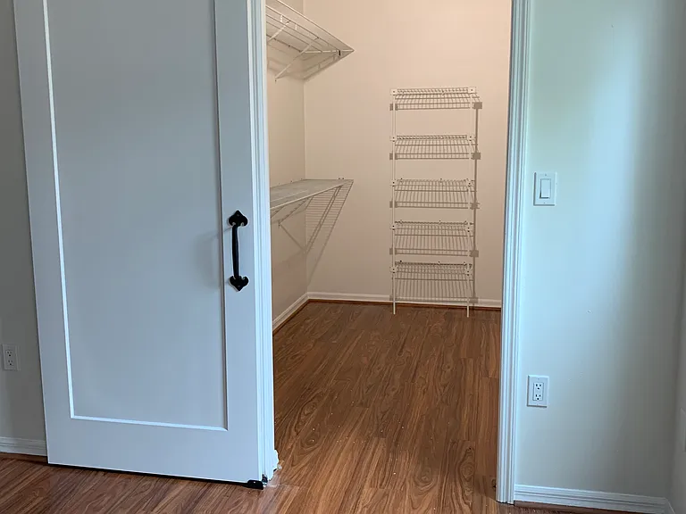 5125 Stratemeyer Dr — Photo 12