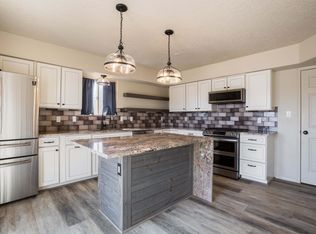 10 Adams Rd, Edgewood, NM 87015