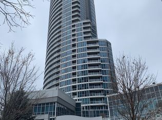 208 Queens Quay W #2805, Toronto, ON M5J 2Y5