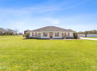 1003 Frank Castille Rd, Breaux Bridge, LA 70517
