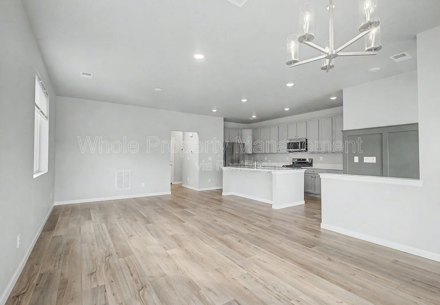 3 bed, 2.5 bath, 1804 sqft, $2,750 — Photo 4