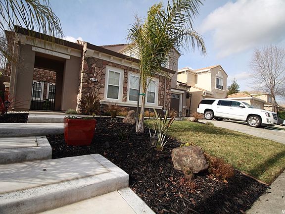 3rd image of 8145 Gilleland Dr