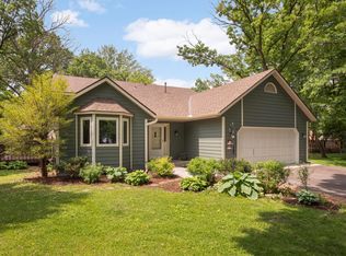 2745 Maplewood Cir, Monticello, MN 55362
