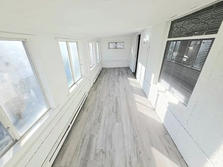 414 33rd Ave N #2 — Photo 8