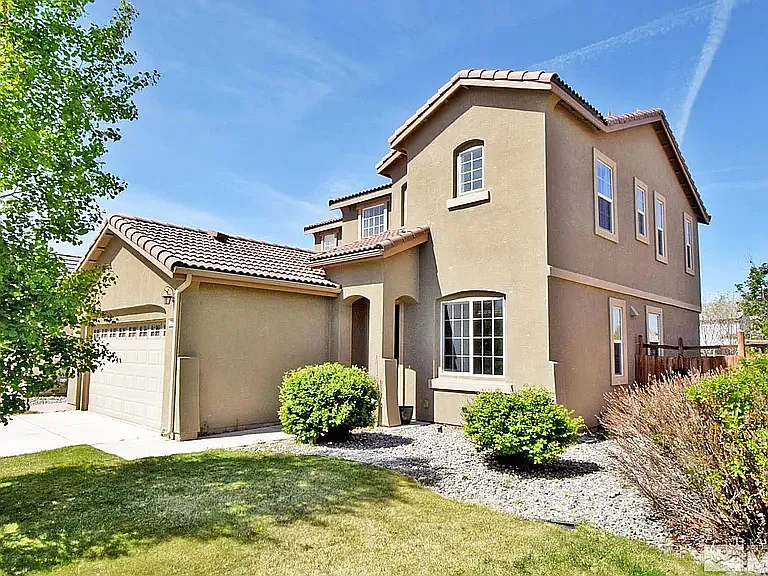 6889 Centaurus Dr — Photo 10