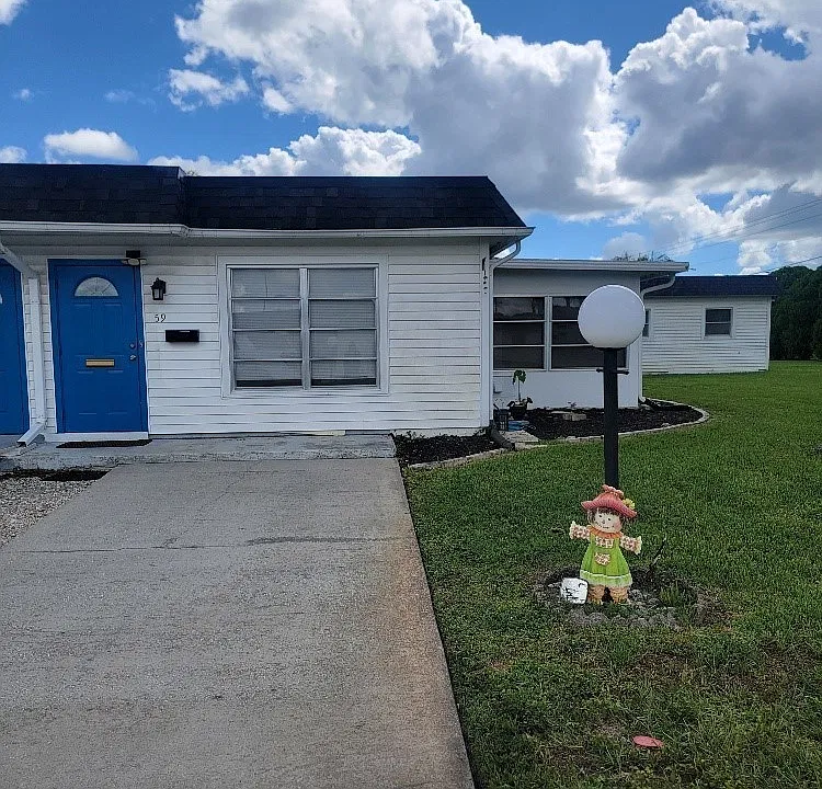 59 Hamlin Ct
