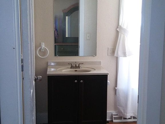 5th image of 66 N West St APT 1