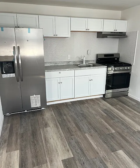 4060 E Roosevelt Blvd — Photo 1