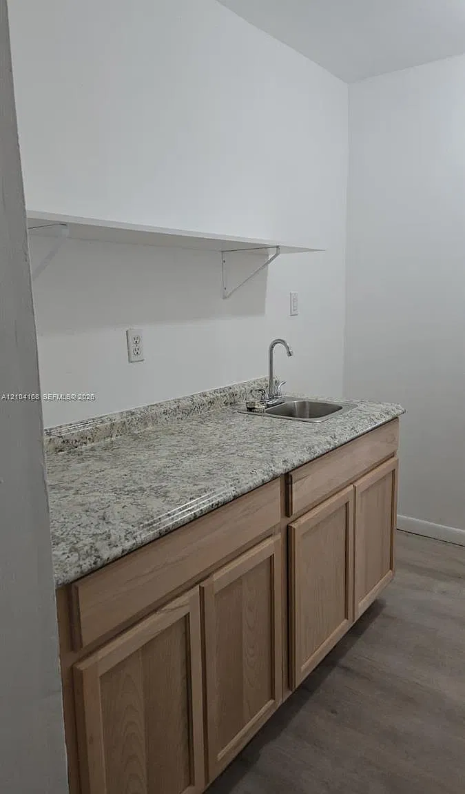 Heftler Homes Sec 1 — Photo 2