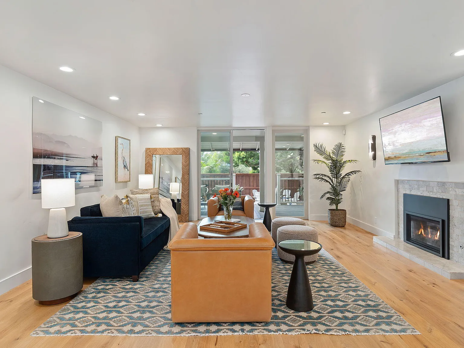 2 bed, 2.0 bath, $15,900 — Photo 3