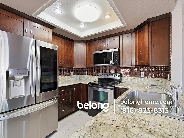 7137 Reyn Oaks Way — Photo 16