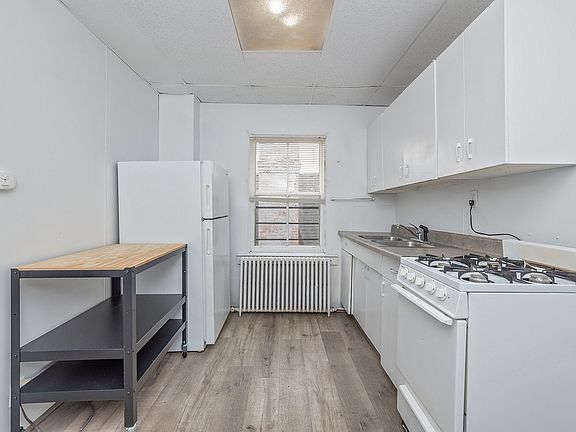 5th image of 2409 W Clifton Ave APT 5
