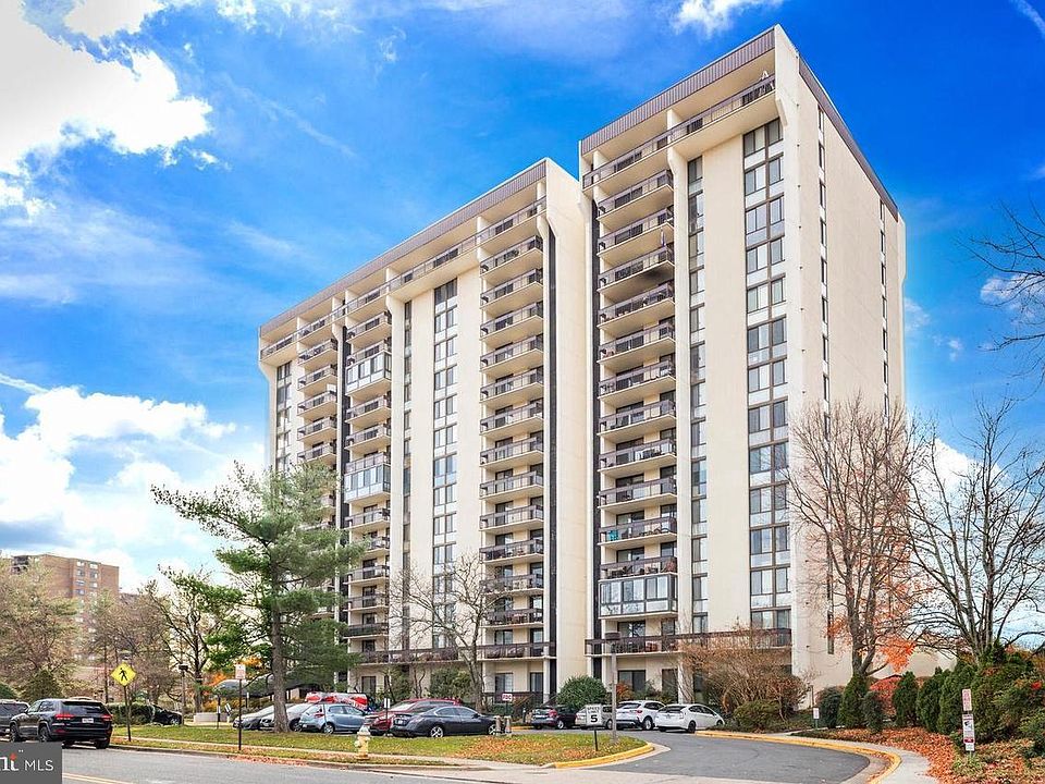 1st image of 5300 Holmes Run #1015