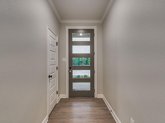 3rd image of 8247 Heritage Glen Dr #1