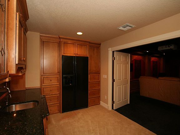 4th image of 2321 Buckingham Run Ct