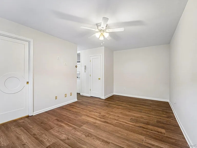 500 Central Park Ave #237 — Photo 14