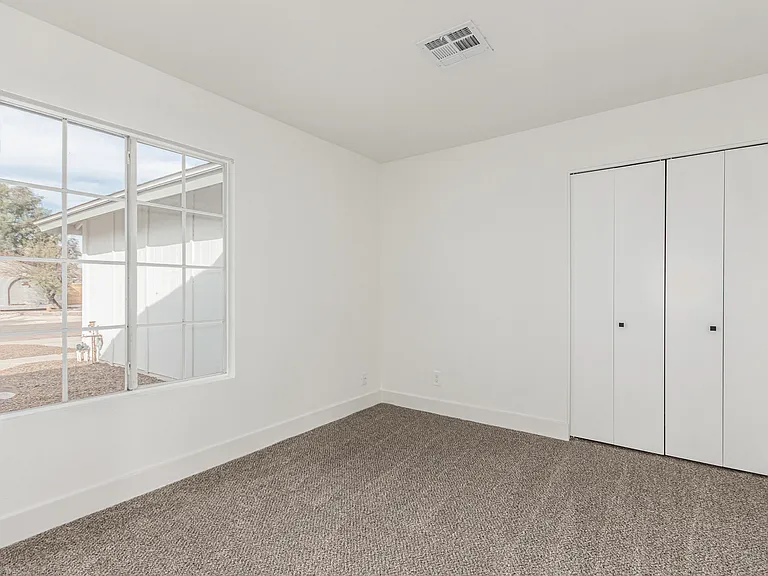 6873 E Kathleen Rd — Photo 21