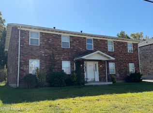 3216 Fordhaven Rd, Louisville, KY 40214