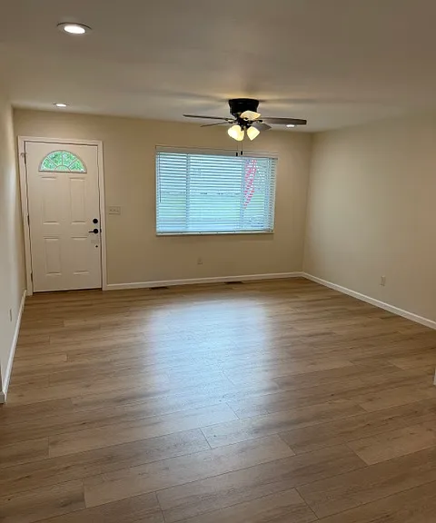 3623 Saint Alban Dr — Photo 6