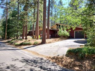 25226 Rim Rock Rd, Idyllwild, CA 92549