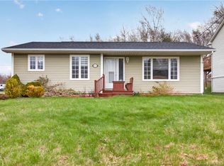 111 Thomas St, Dieppe, NB E1A 5W2