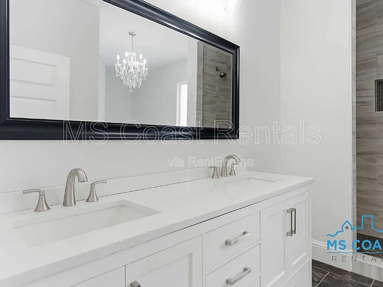 15334 Oak Creek Cv — Photo 15