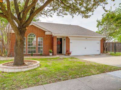 7104 Summerset Dr, Benbrook, TX, 76126