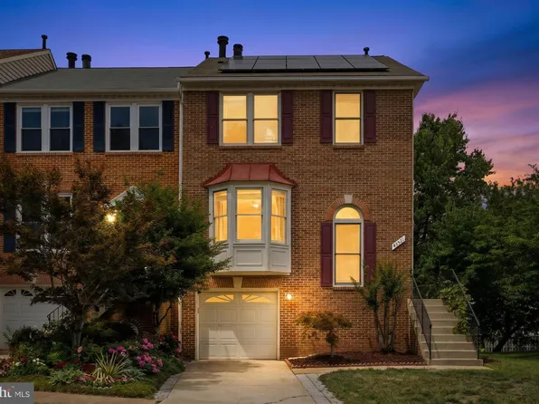 43521 Postrail Sq, Ashburn, VA 20147