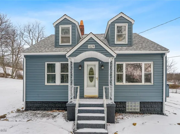 1029 Township Line Rd, Wellsville, OH 43968