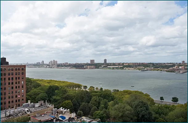 Sold by Brown Harris Stevens | media 17